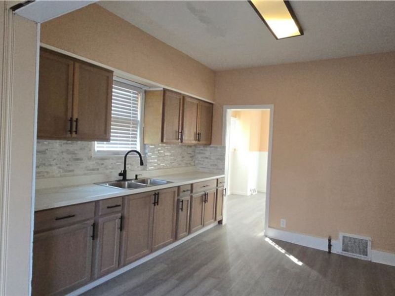 370 Lora Avenue, Youngstown, OH 44504 Photo 19