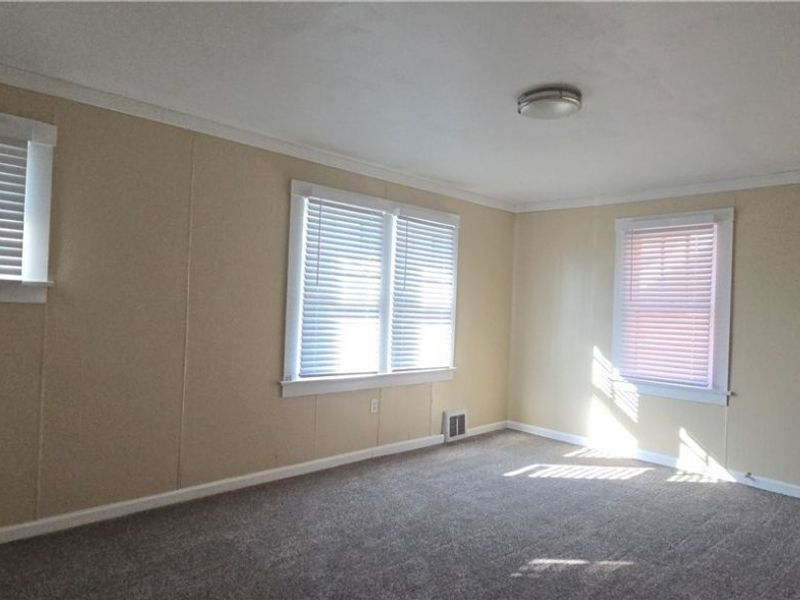 370 Lora Avenue, Youngstown, OH 44504 Photo 25