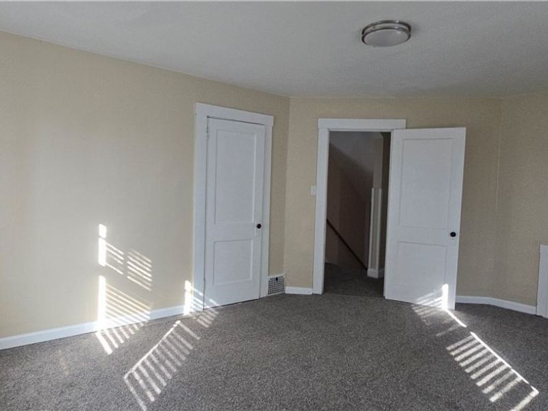 370 Lora Avenue, Youngstown, OH 44504 Photo 31