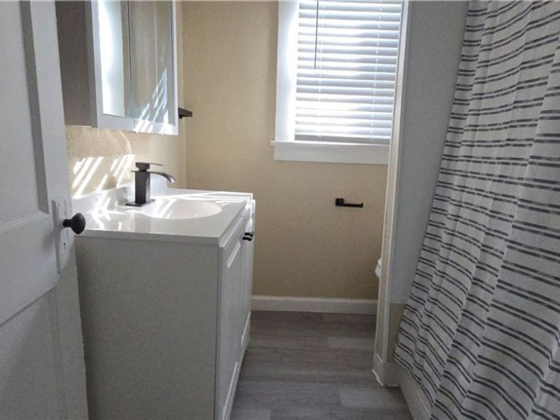 370 Lora Avenue, Youngstown, OH 44504 Photo 32