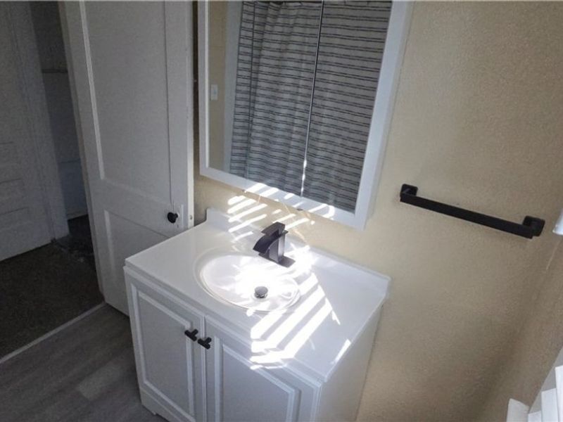 370 Lora Avenue, Youngstown, OH 44504 Photo 34