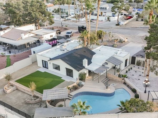 4538 Carol Circle, Las Vegas, NV 89120