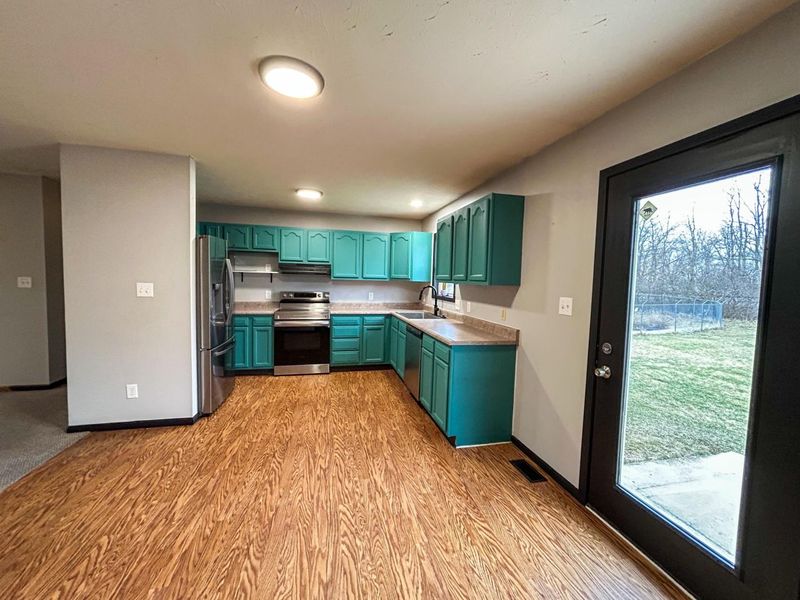 911 Riverbirch Road, Washington Court House, OH 43160 Photo 4