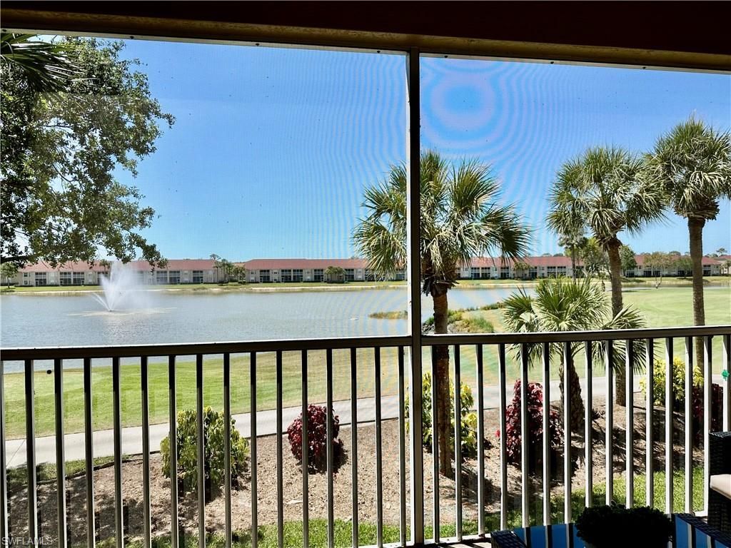 2720 Cypress Trace Cir, Unit 2920, Naples, FL 34119 Photo