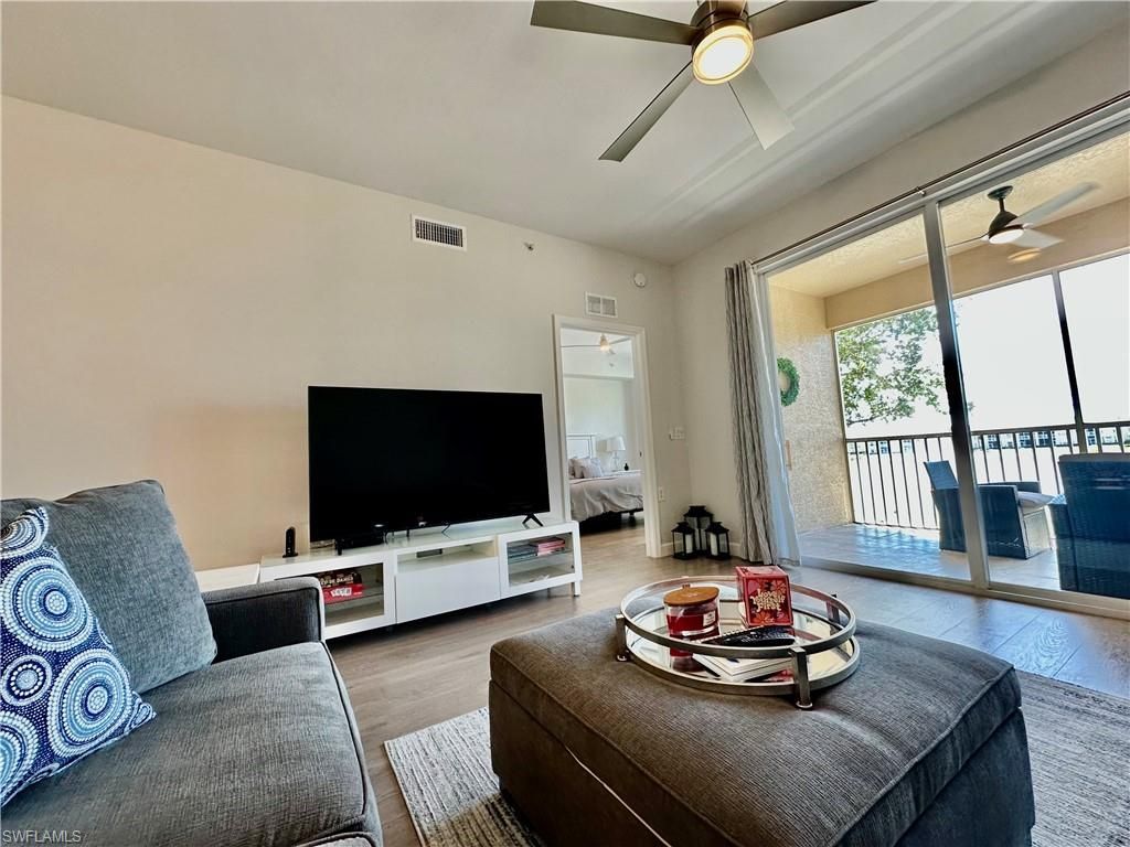 2720 Cypress Trace Cir, Unit 2920, Naples, FL 34119 Photo