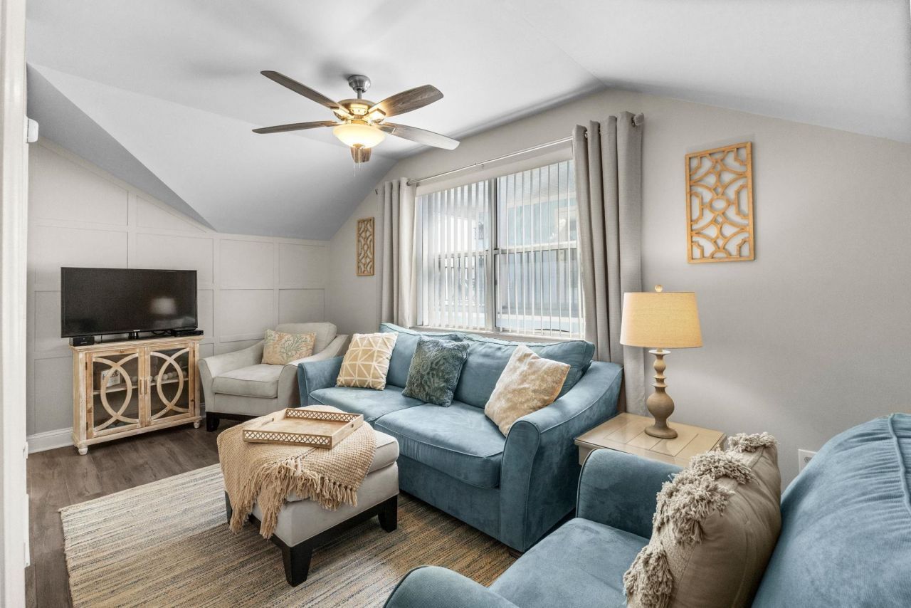 6001 C1 South Kings Hwy. Photo 27