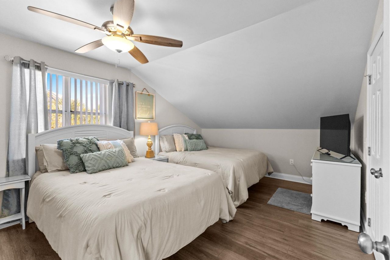 6001 C1 South Kings Hwy. Photo 33