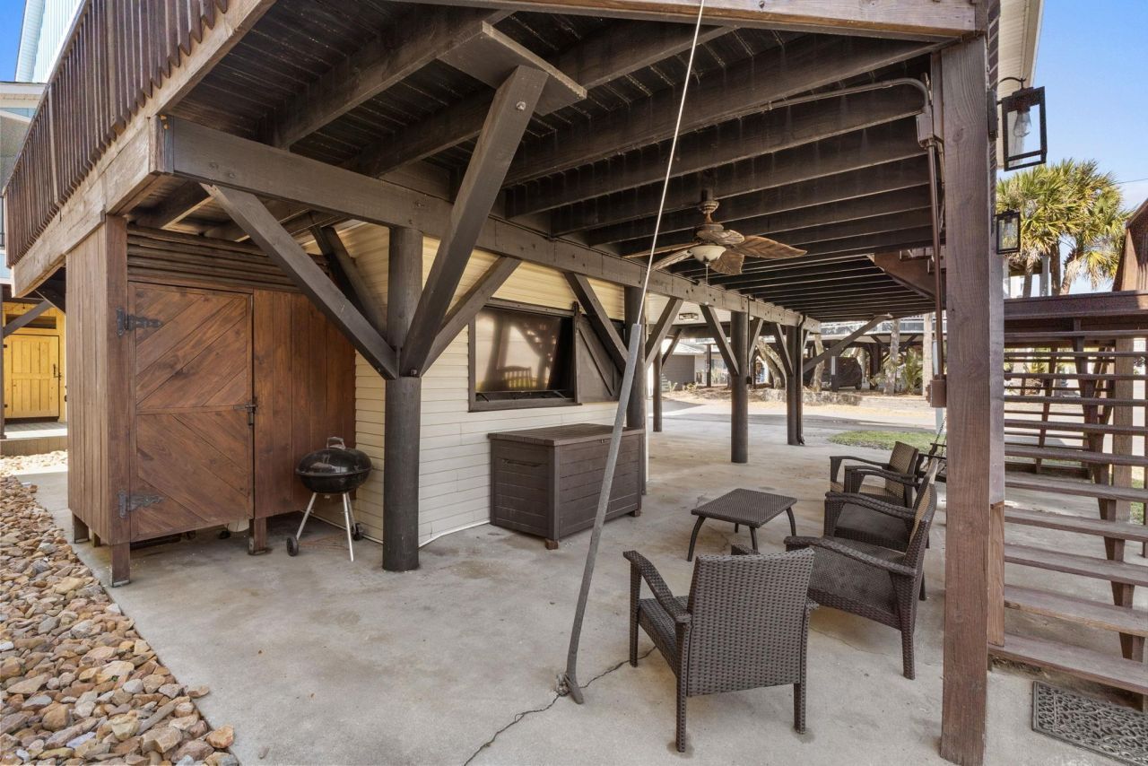 6001 C1 South Kings Hwy. Photo 42