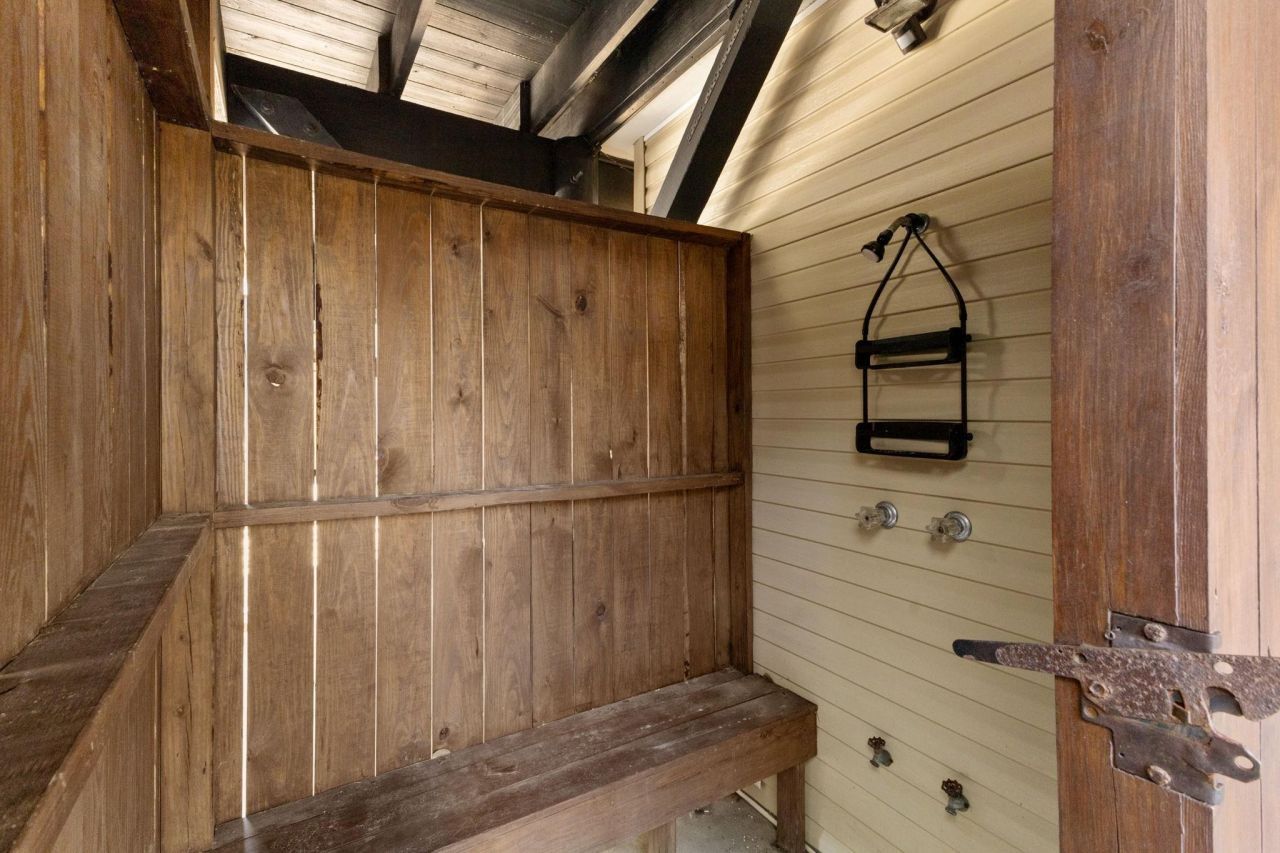 6001 C1 South Kings Hwy. Photo 49