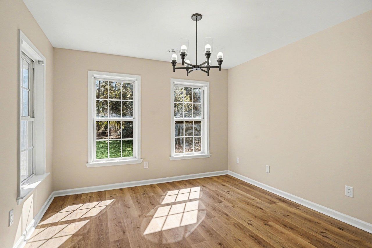 1127 Lancelot Ln. Photo 7