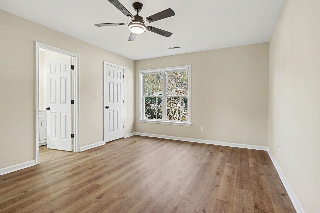 1127 Lancelot Ln. Photo 8