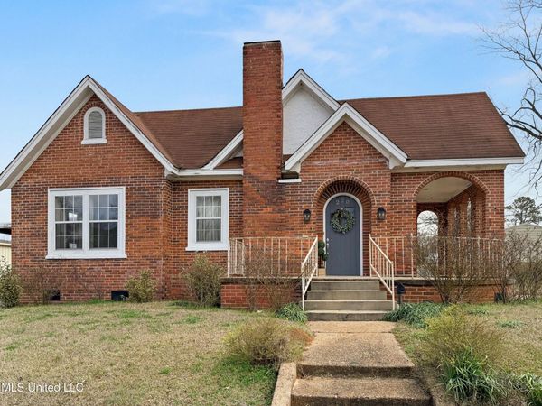 220 N Pearl Street, Carthage, MS 39051