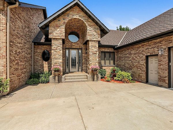 2177 Mill Pond Drive, Saint Cloud, MN 56303