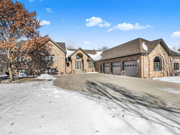 2177 Mill Pond Drive, Saint Cloud, MN 56303