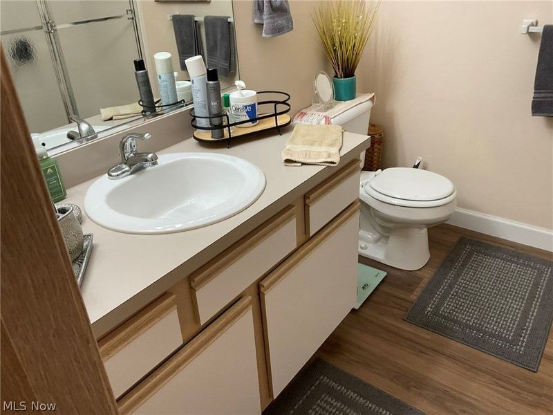 8050 Harbor Creek Drive, Unit 1802, Mentor on the Lake, OH 44060 Photo 11