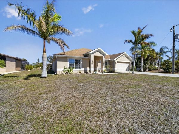 362 SALVADOR DRIVE , PUNTA GORDA, FL 33983