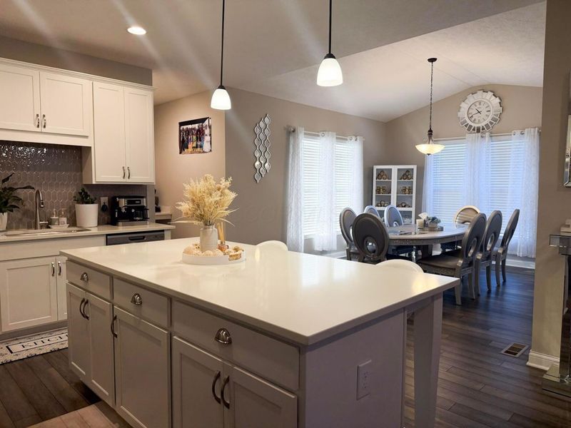 7844 Oldham Drive, Reynoldsburg, OH 43068 Photo 5