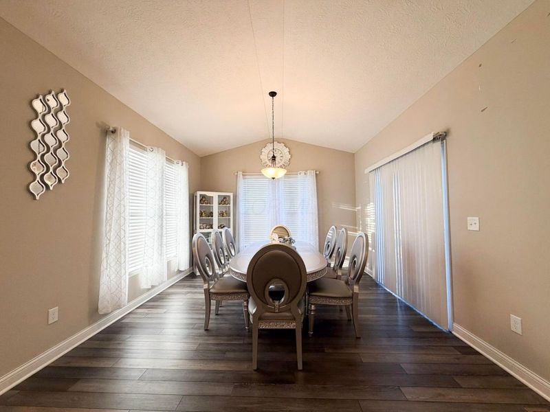 7844 Oldham Drive, Reynoldsburg, OH 43068 Photo 9