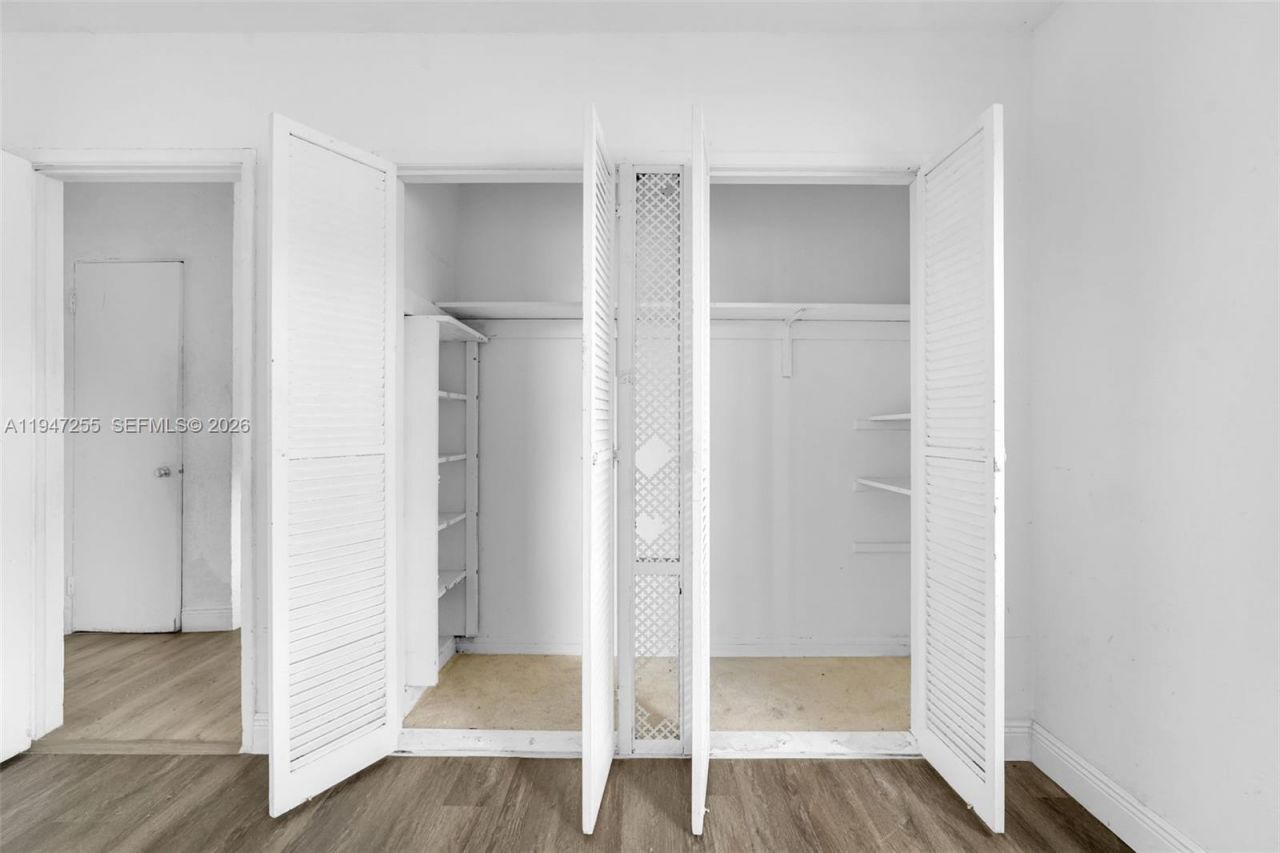 1360 NW 117th St , Miami, FL 33167 Photo