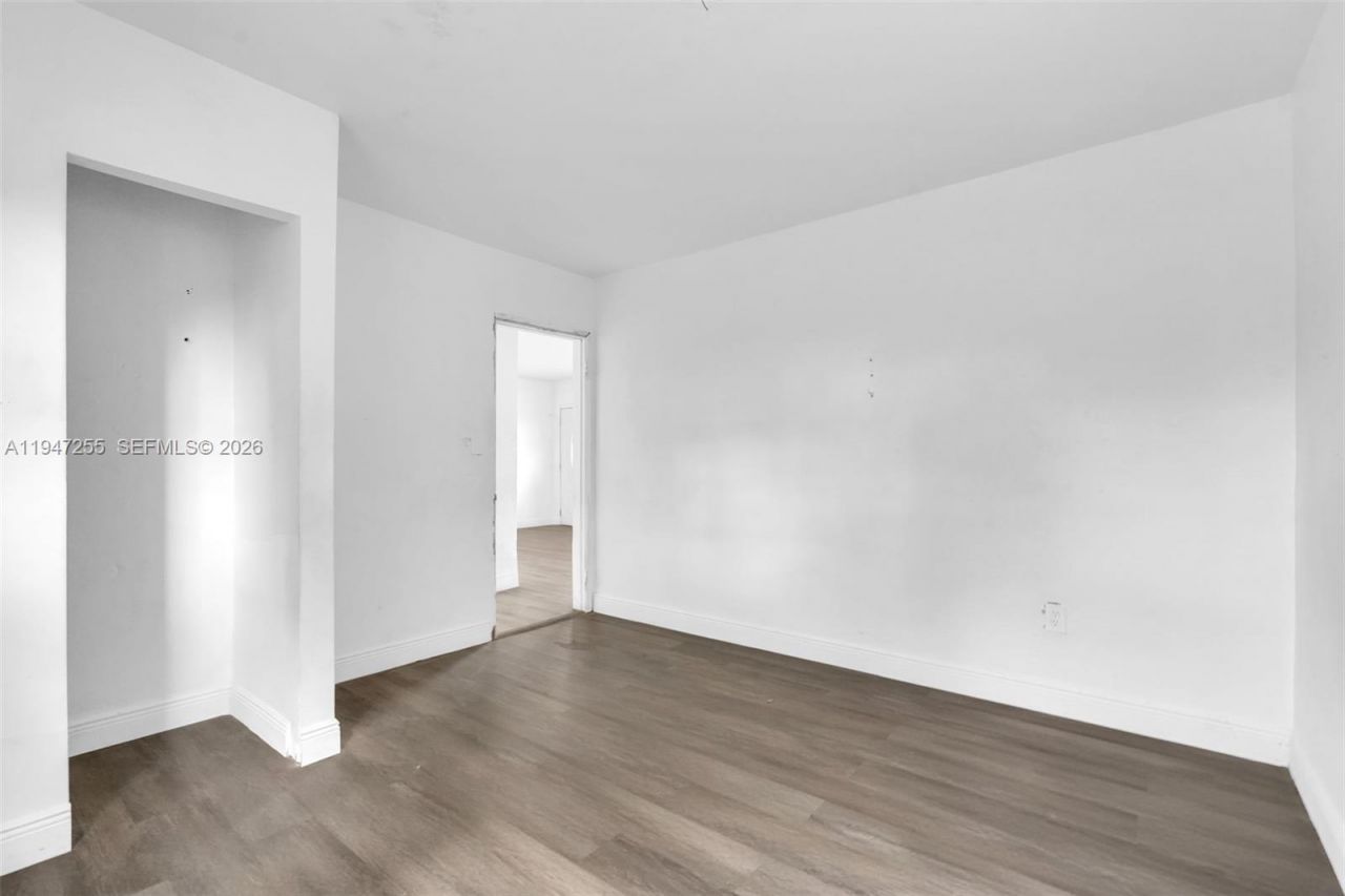 1360 NW 117th St , Miami, FL 33167 Photo