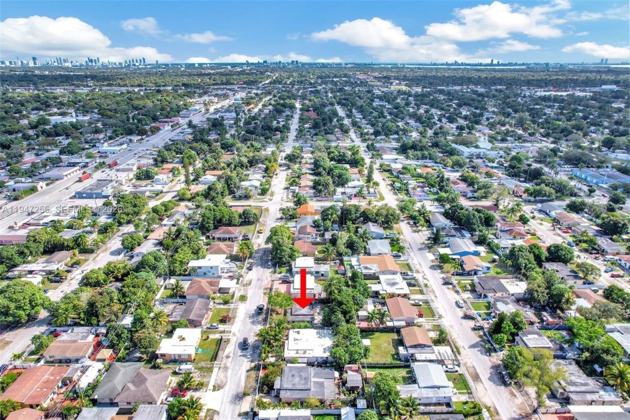 1360 NW 117th St , Miami, FL 33167 Photo