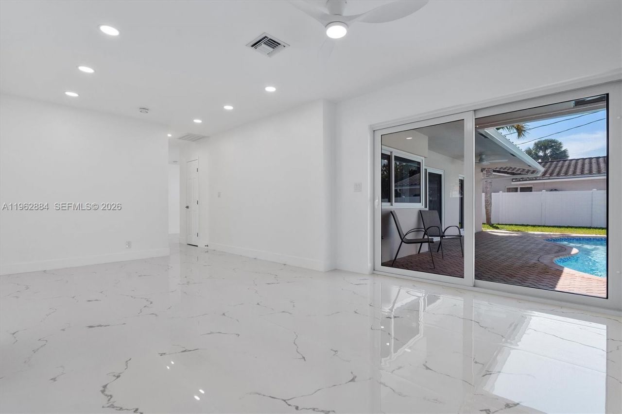 5711 NE 20th Ter, Fort Lauderdale, FL 33308 Photo