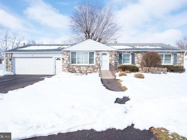 25 E TOWNSHIP LINE ROAD, SOUDERTON, PA 18964