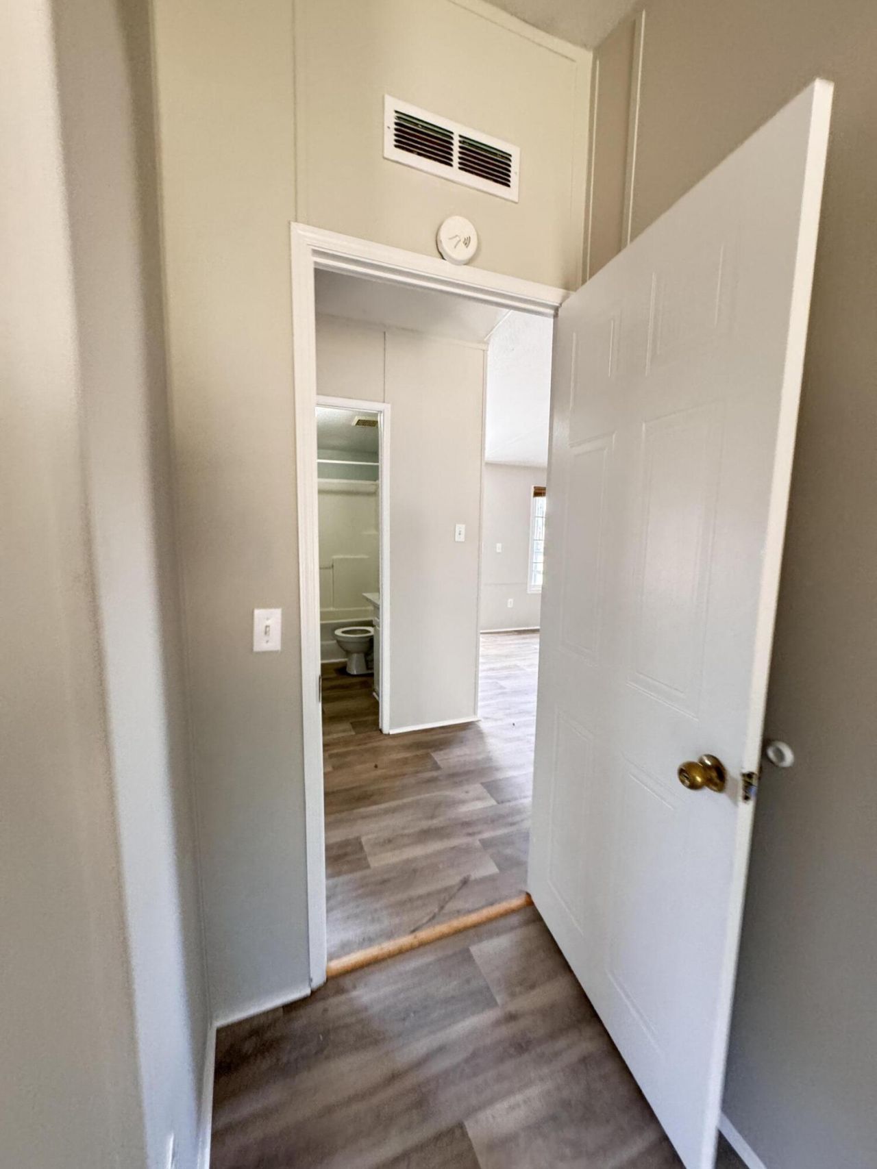 978 Stokes Road Photo 26