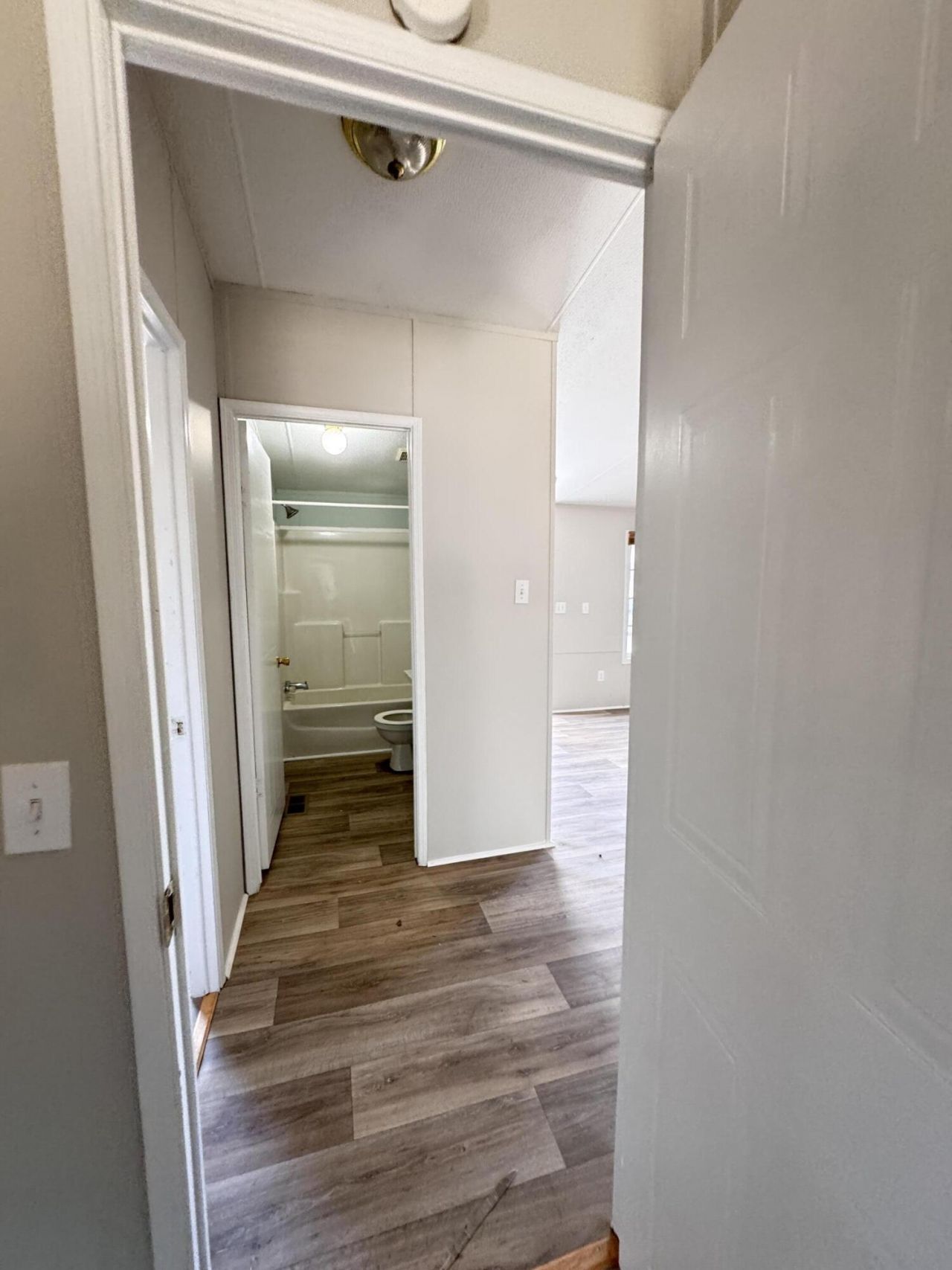 978 Stokes Road Photo 27