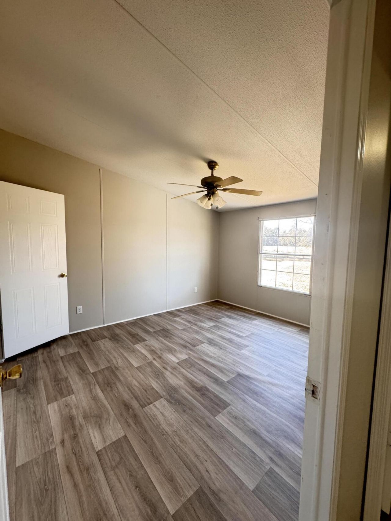 978 Stokes Road Photo 28