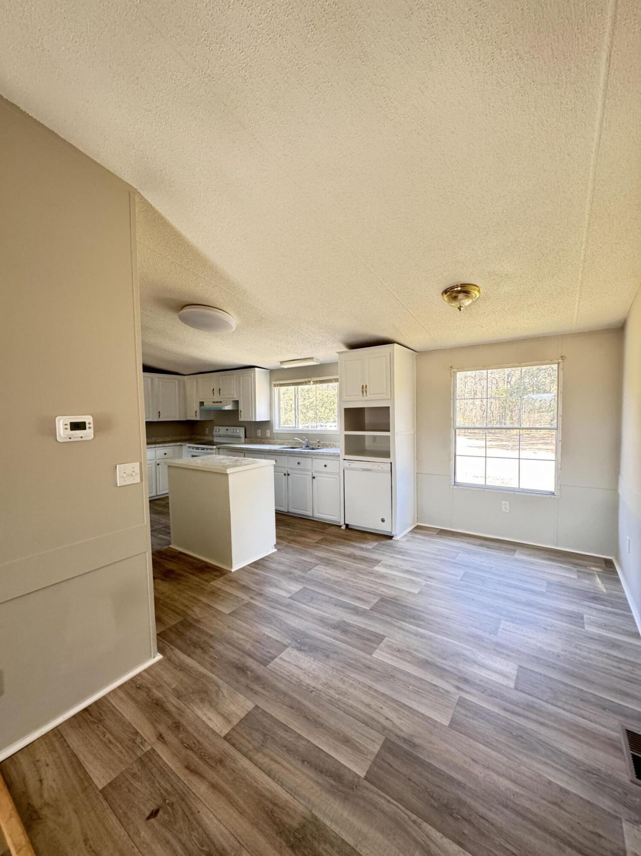 978 Stokes Road Photo 29