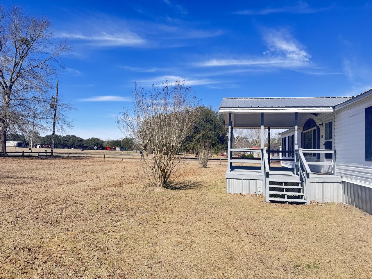 978 Stokes Road Photo 7