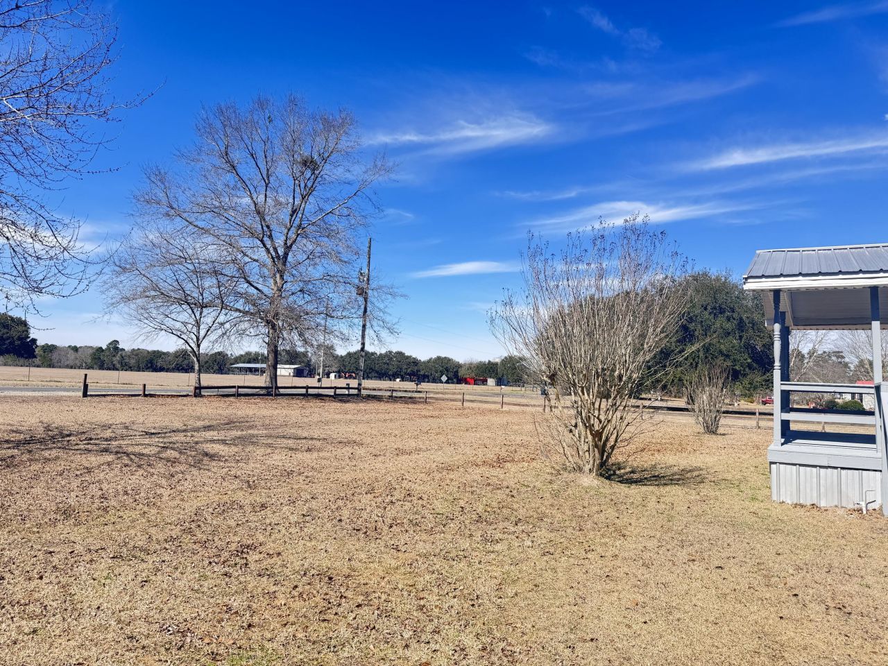 978 Stokes Road Photo 8