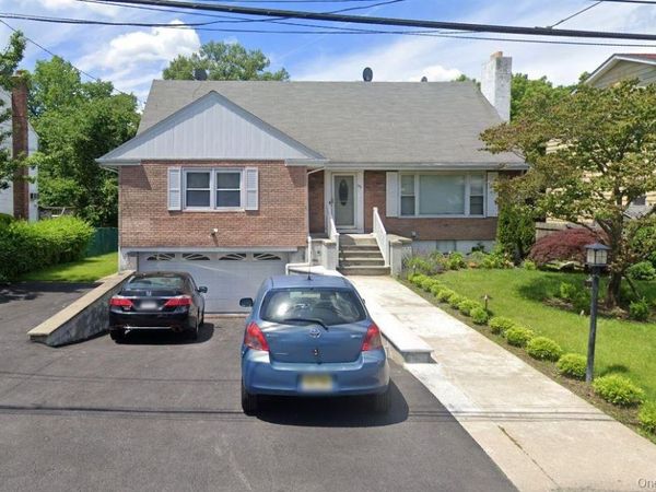 36 Roanoke Avenue, Unit 2, Rye Brook, NY 10573