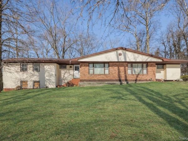 61 Rolling Ridge Road, New City, NY 10956