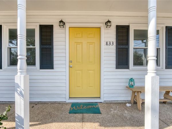 833 Hampton Avenue, Newport News, VA 23607