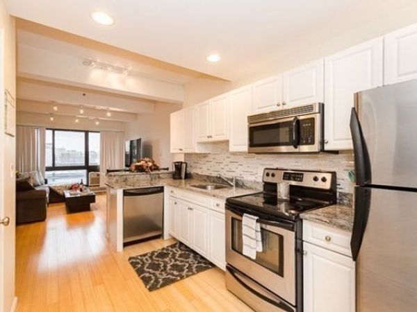12 Stoneholm St, Unit 603, Boston, MA 02115