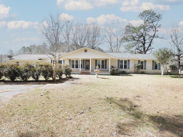 14 Joy Drive, Silver Creek, MS 39663
