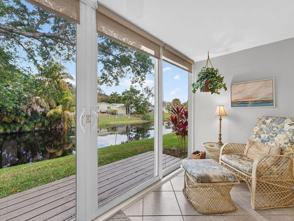 101 NW 76th Avenue, Unit 102, Margate, FL 33063