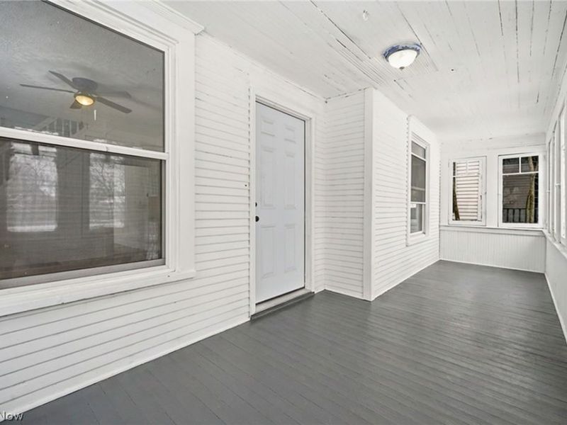 480 Bell Street, Akron, OH 44307 Photo 4