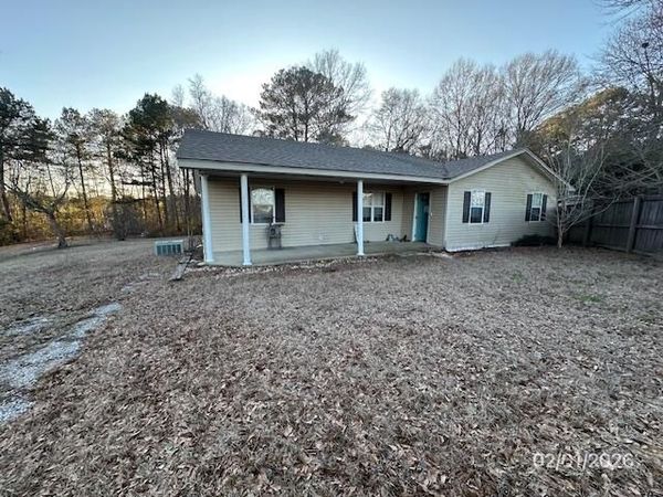 309 Lebanon Rd., Laurel, MS 39443