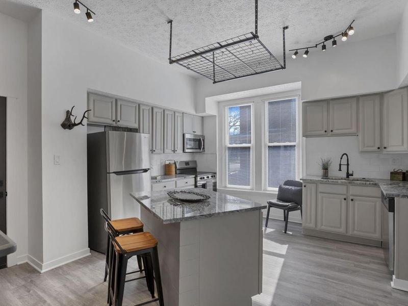 Columbus, OH 43205 Photo 11