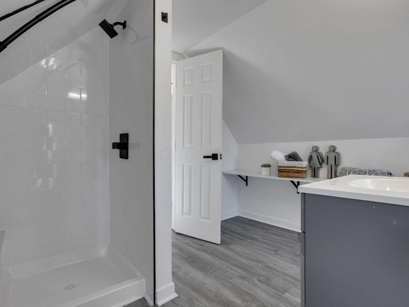 Columbus, OH 43205 Photo 51