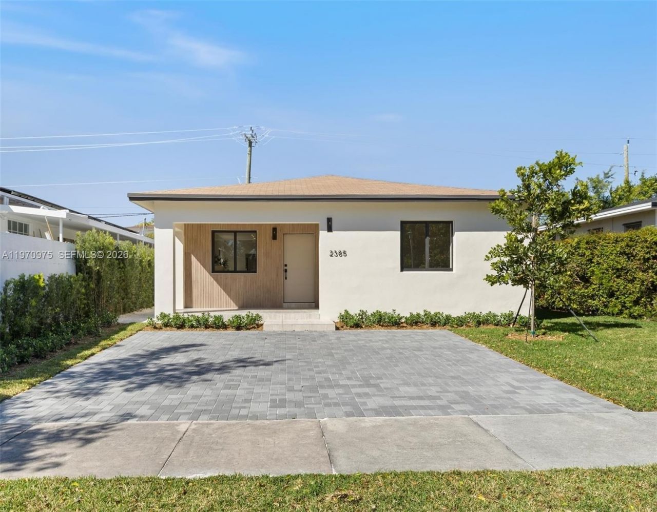 2385 SW 22nd Ter, Miami, FL 33145 Photo