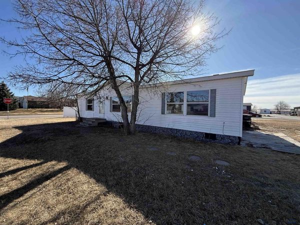 4464 CIRCLEWOOD DR, RAPID CITY, SD 57703