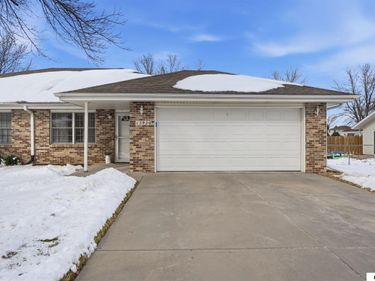 13920 Cavalier Street, Waverly, NE 68462