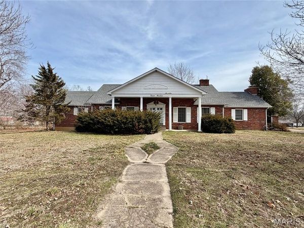 1200 S Gertrude Street, Salem, MO 65560