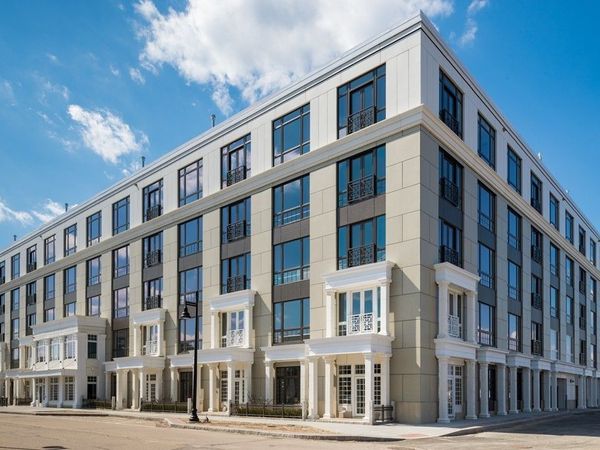 10 Shipyard Dr, Unit 204, Hingham, MA 02043