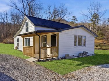 2919 Scaffold Cane Road, Berea, KY 40403