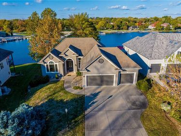 104 Arapaho Trail, Lake Winnebago, MO 64034